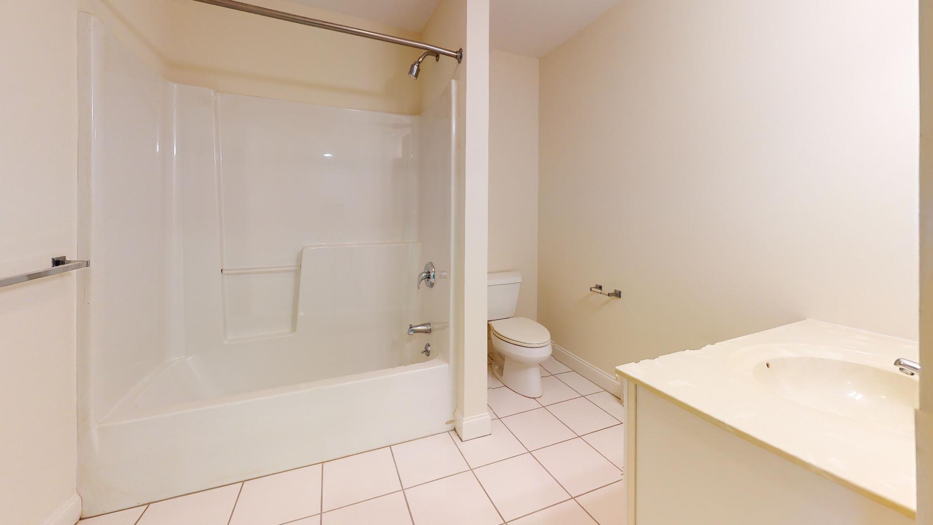  87 Delaware Ct, Portland, ME 04103, US Photo 19