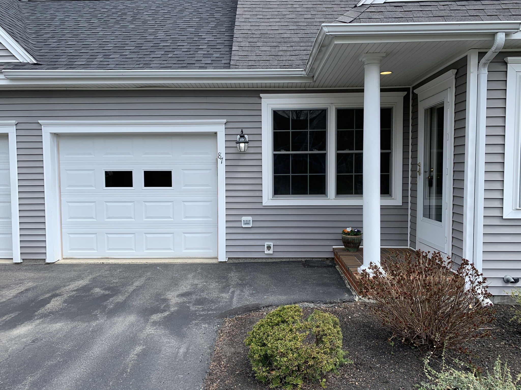  87 Delaware Ct, Portland, ME 04103, US Photo 2