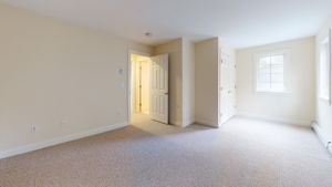  87 Delaware Ct, Portland, ME 04103, US Photo 21