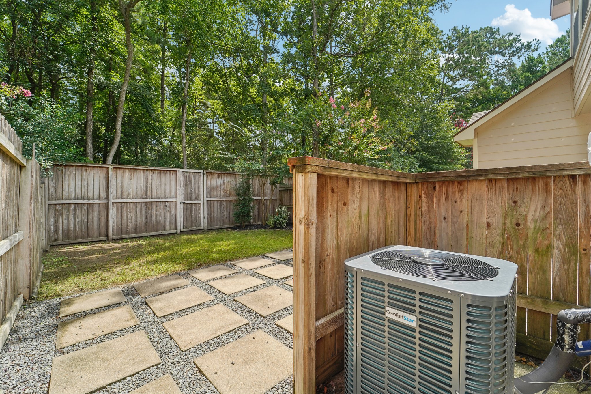 E Greenhill Terrace Pl-S0107-044.jpg