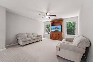 E Greenhill Terrace Pl-S0107-024.jpg