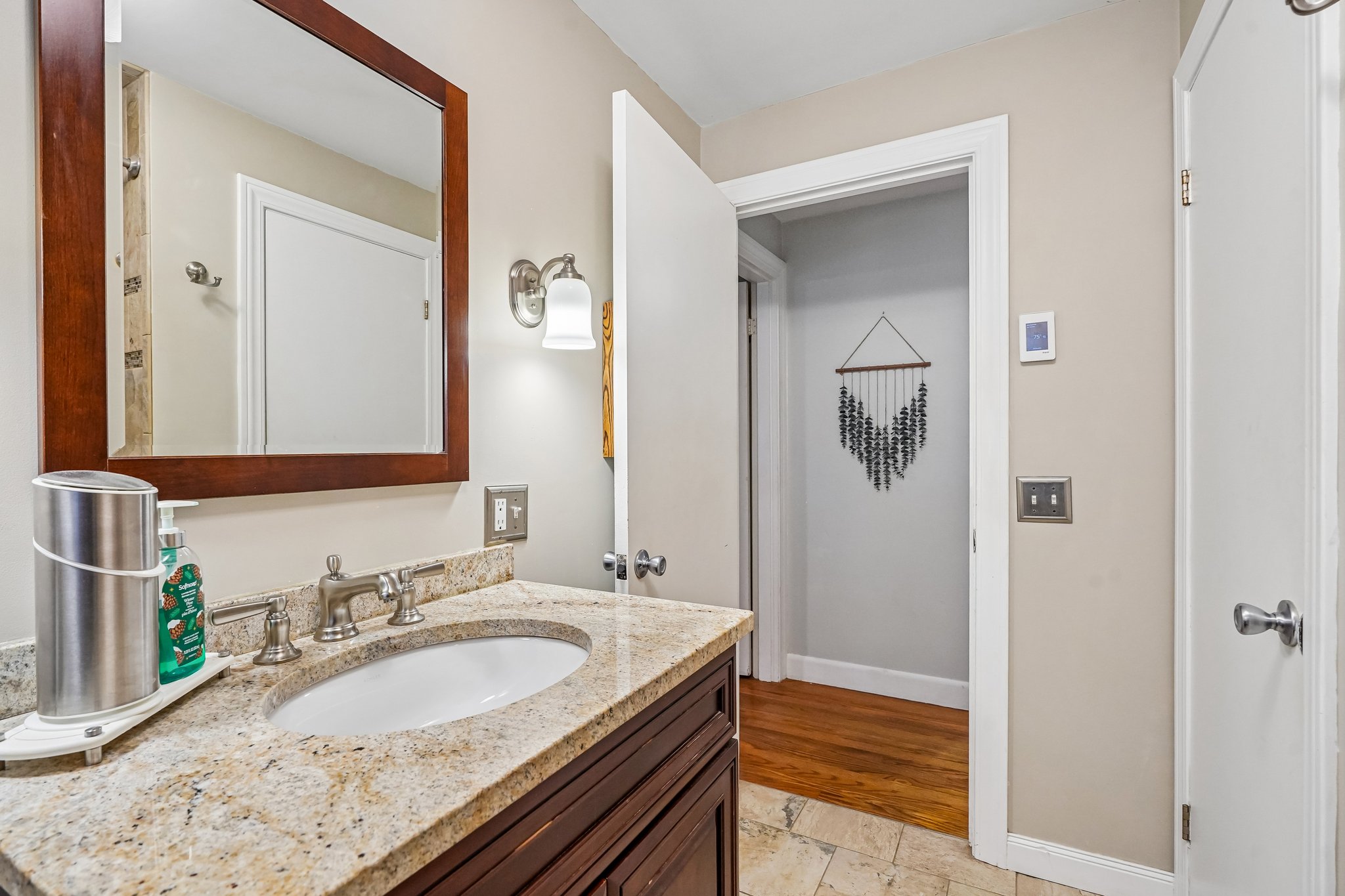 Evergreen St-S2304-018.jpg