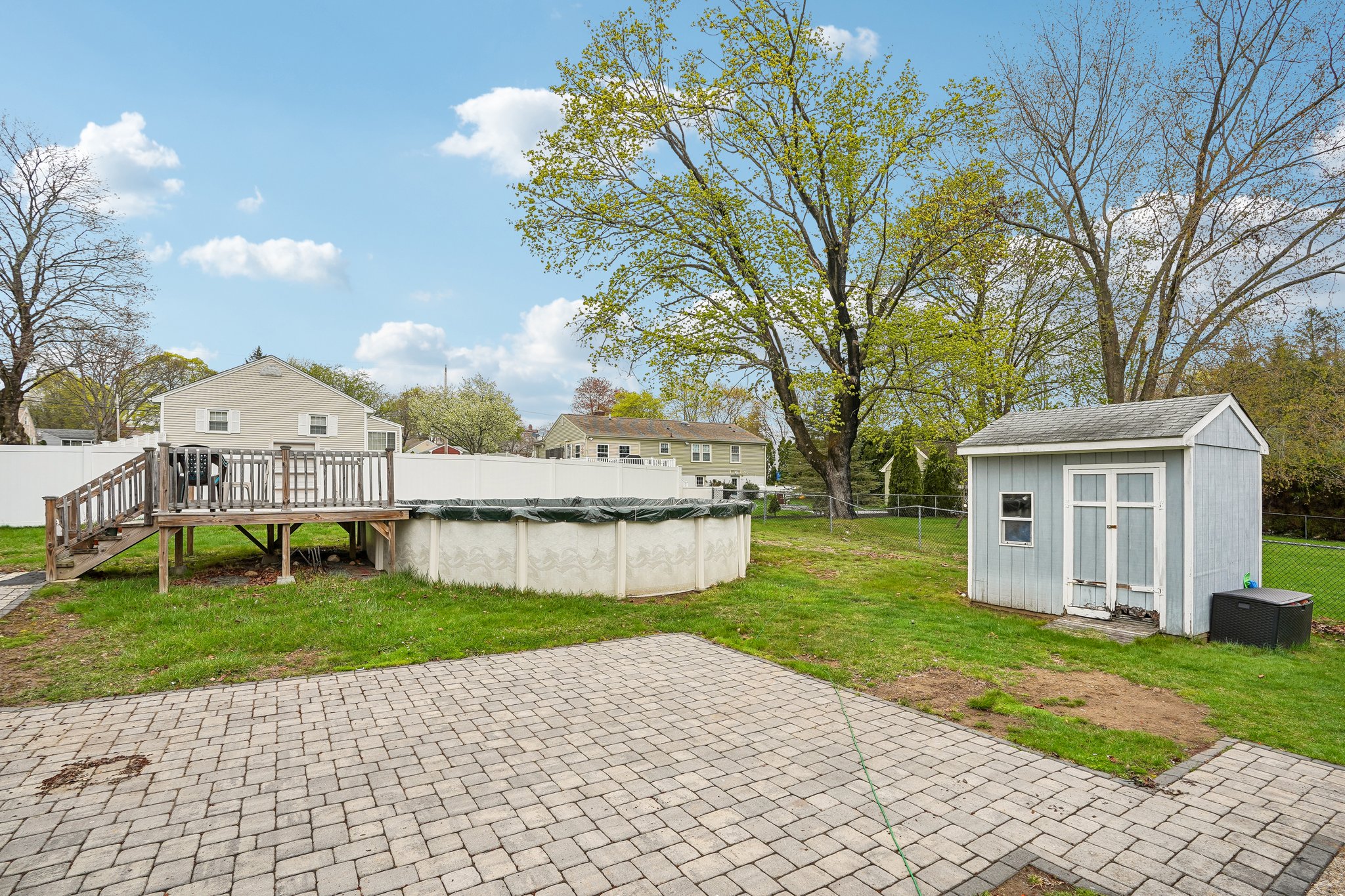 Evergreen St-S2304-029.jpg