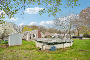 Evergreen St-S2304-025.jpg