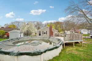 Evergreen St-S2304-026.jpg