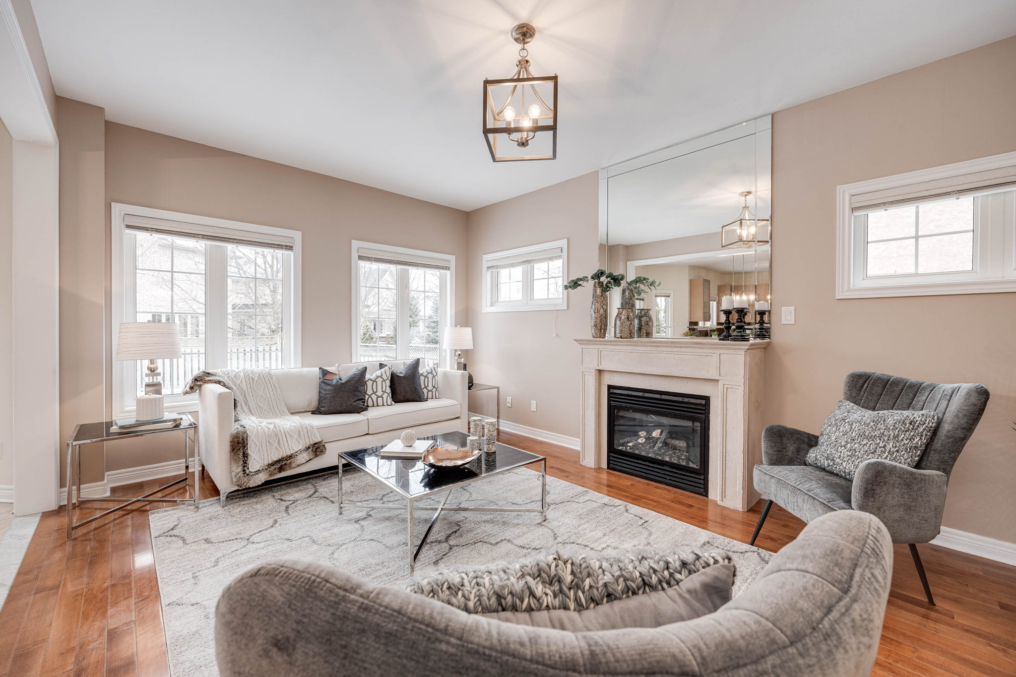 87 Ferretti St, Maple, ON L6A 0H5, Canada Photo 7