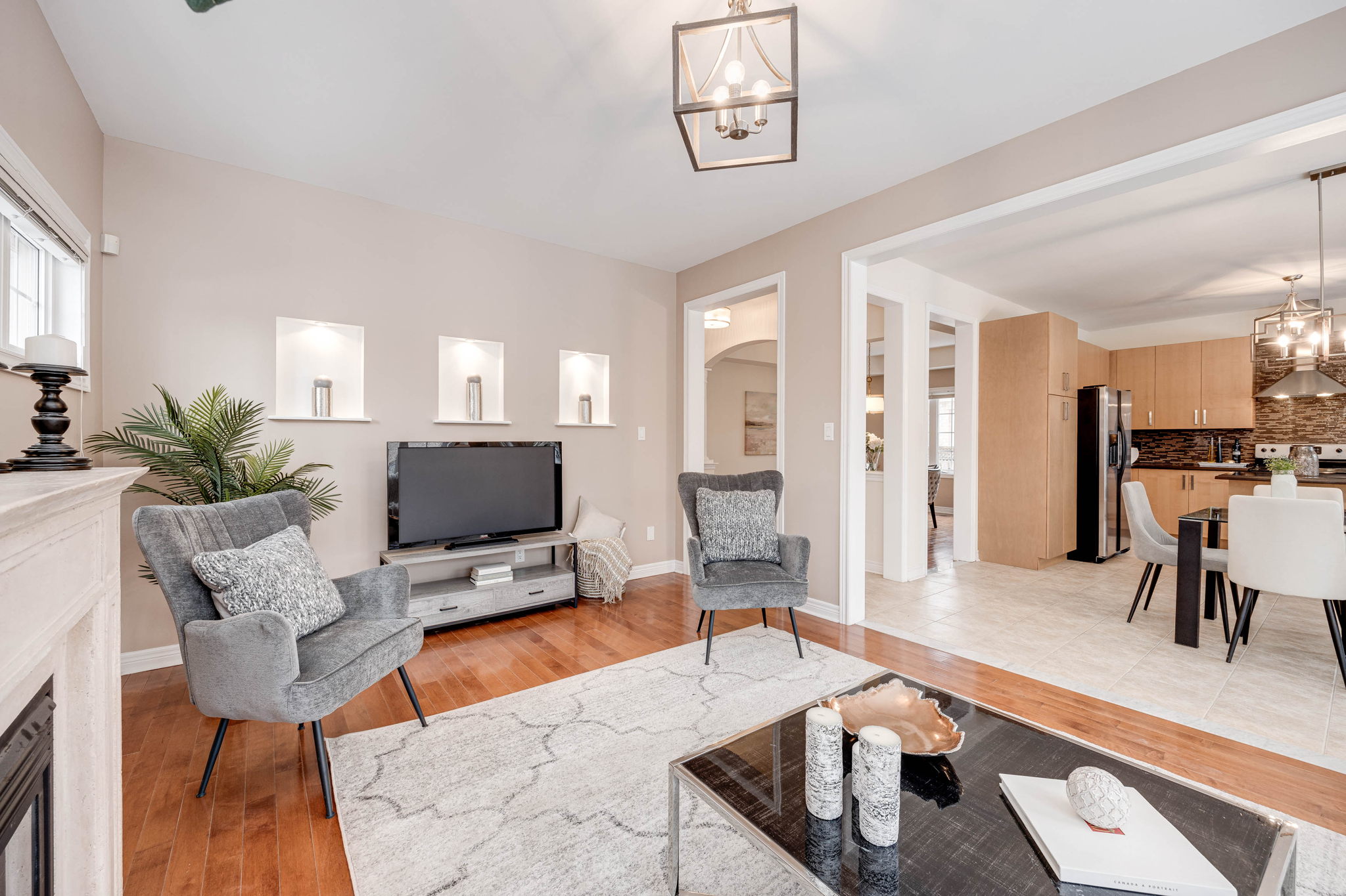 87 Ferretti St, Maple, ON L6A 0H5, Canada Photo 9