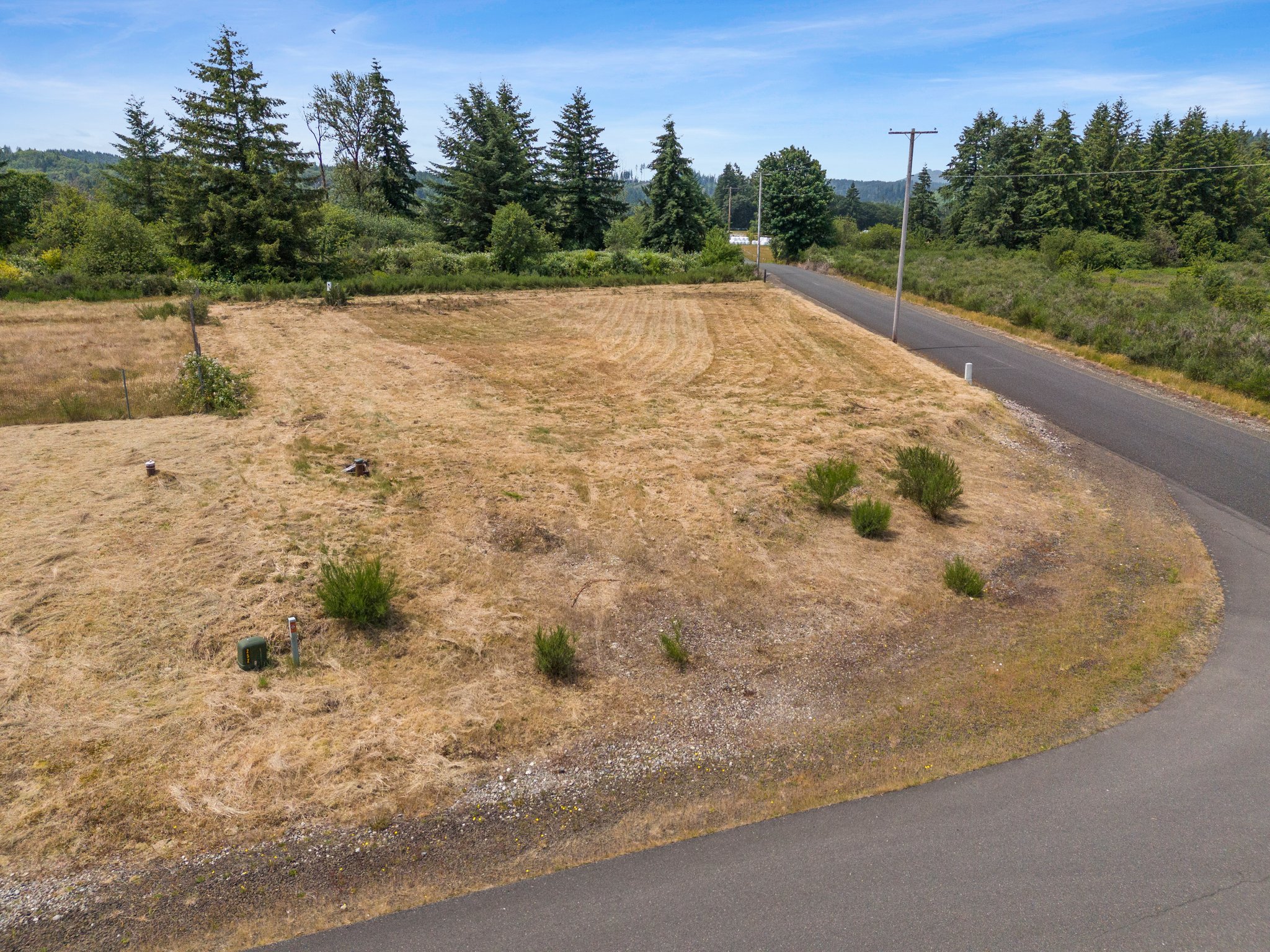 Lots of space to make this your own oasis.