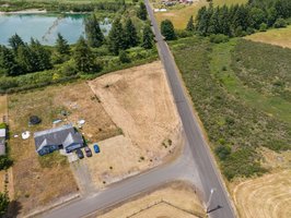 Zoning jurisdiction: County.