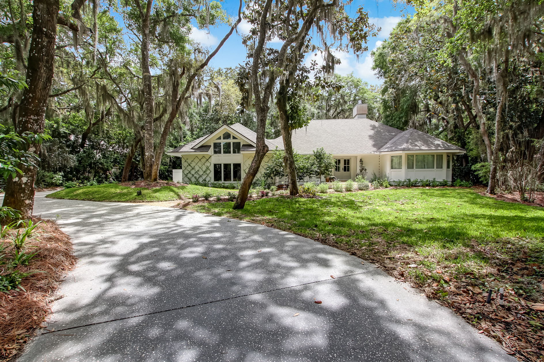 Welcome to 87 Oyster Catcher Road