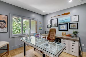 Bedroom/Office