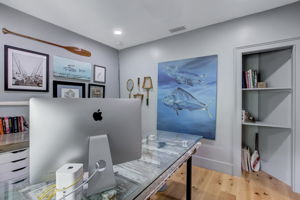 Bedroom/Office