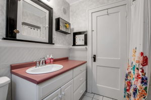  Photo 23
