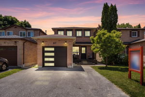87 Ravenscroft Rd