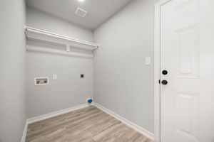  Photo 37