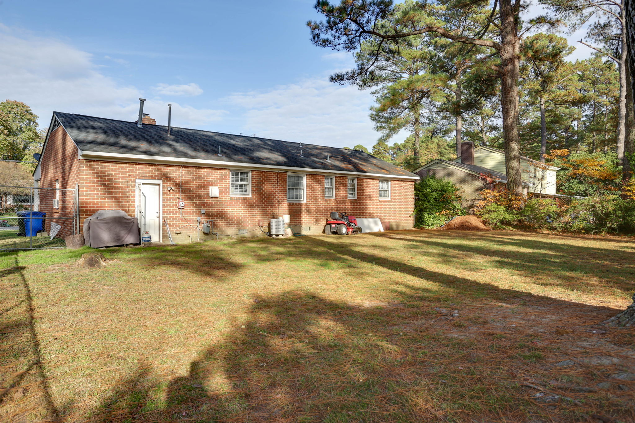 87 Wendfield Cir, Newport News, VA 23601, USA Photo 27