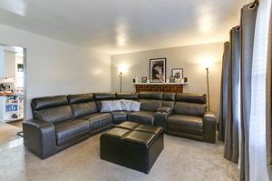 87 Wendfield Cir, Newport News, VA 23601, USA Photo 4