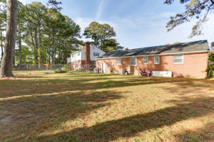 87 Wendfield Cir, Newport News, VA 23601, USA Photo 23