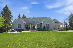  Photo 0