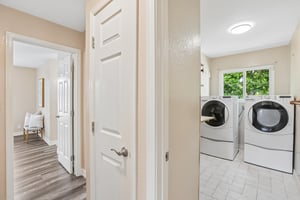 W J St-S2805-016.jpg