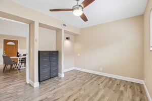 W J St-S2805-039.jpg