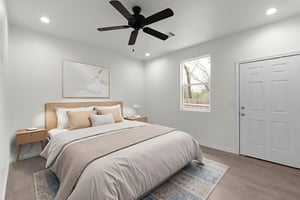 DSC_0169 virtually staged.jpeg