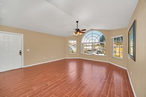 8700 Knightsbridge Ct, Kissimmee, FL 34747, USA Photo 3