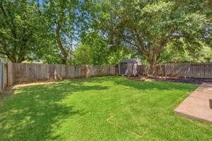  Photo 30