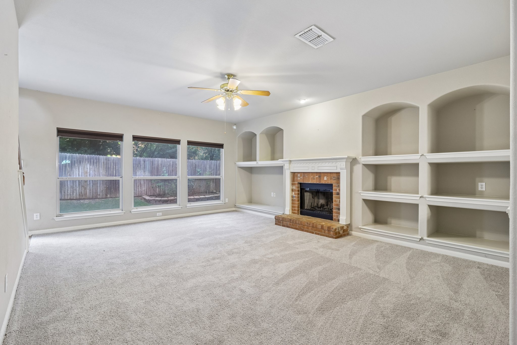 Stoney Brook Dr-S2904-008.jpg