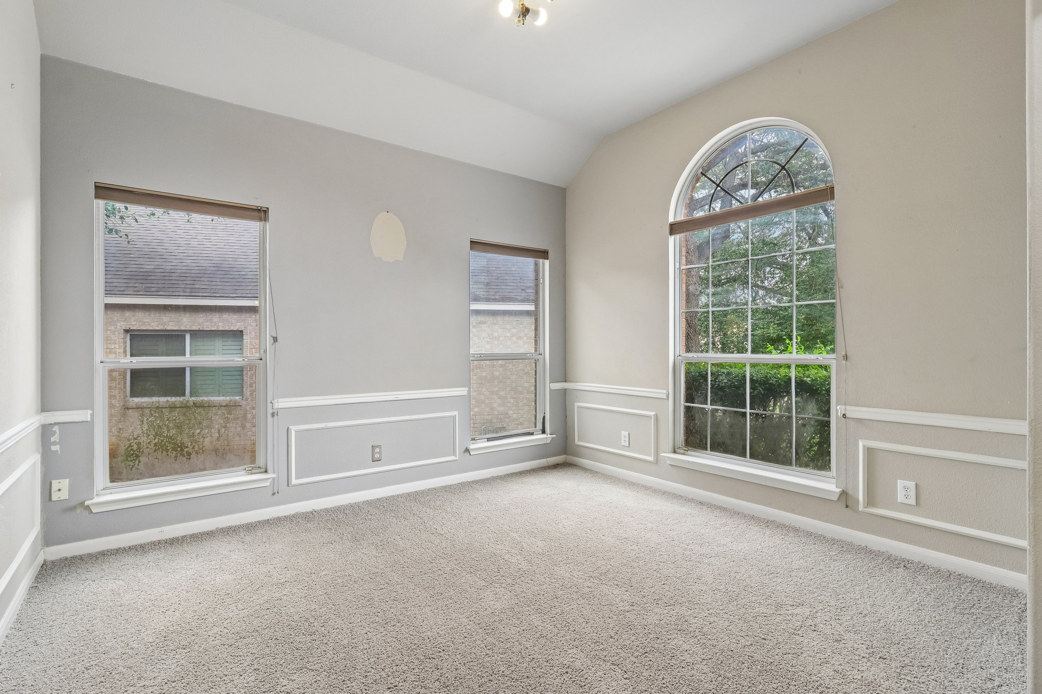 Stoney Brook Dr-S2904-020.jpg