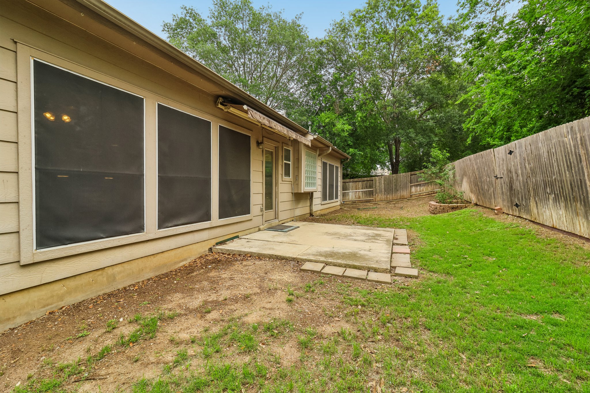 Stoney Brook Dr-S2904-044.jpg