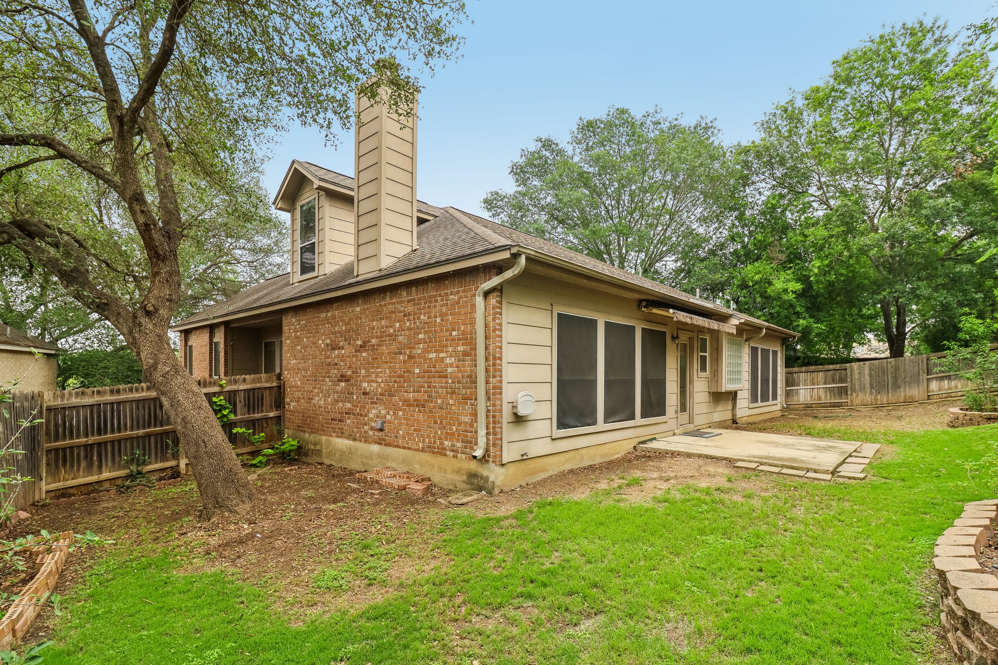 Stoney Brook Dr-S2904-045.jpg