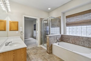 Stoney Brook Dr-S2904-035.jpg