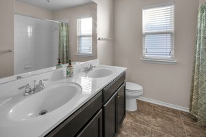 Bathroom 3.5