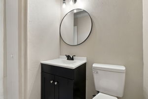  Photo 32