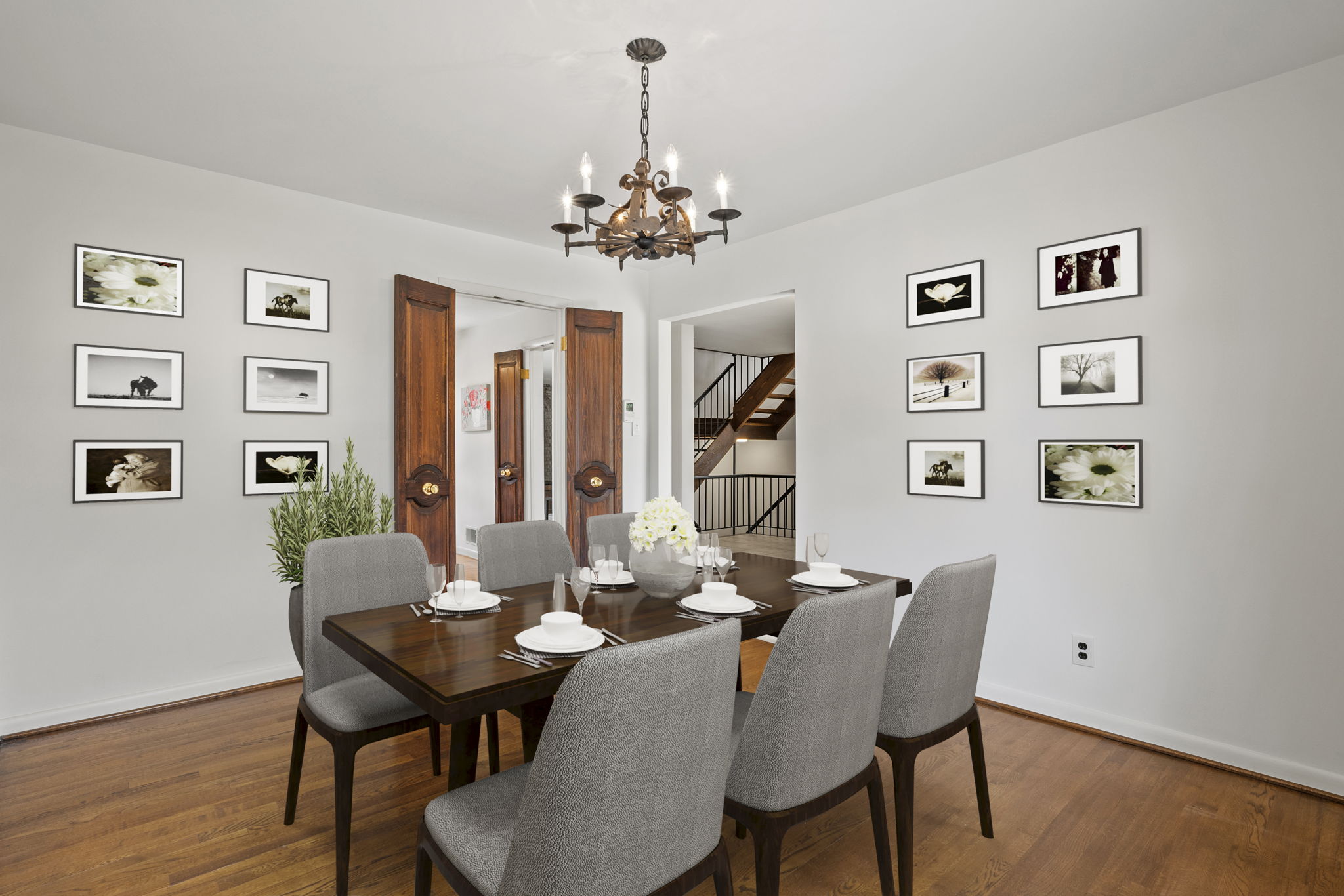 Dining Room Reverse View (Virtually Staged)