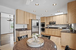 Eat-In Kitchen