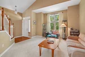 186th St Ct E-S0807-022.jpg