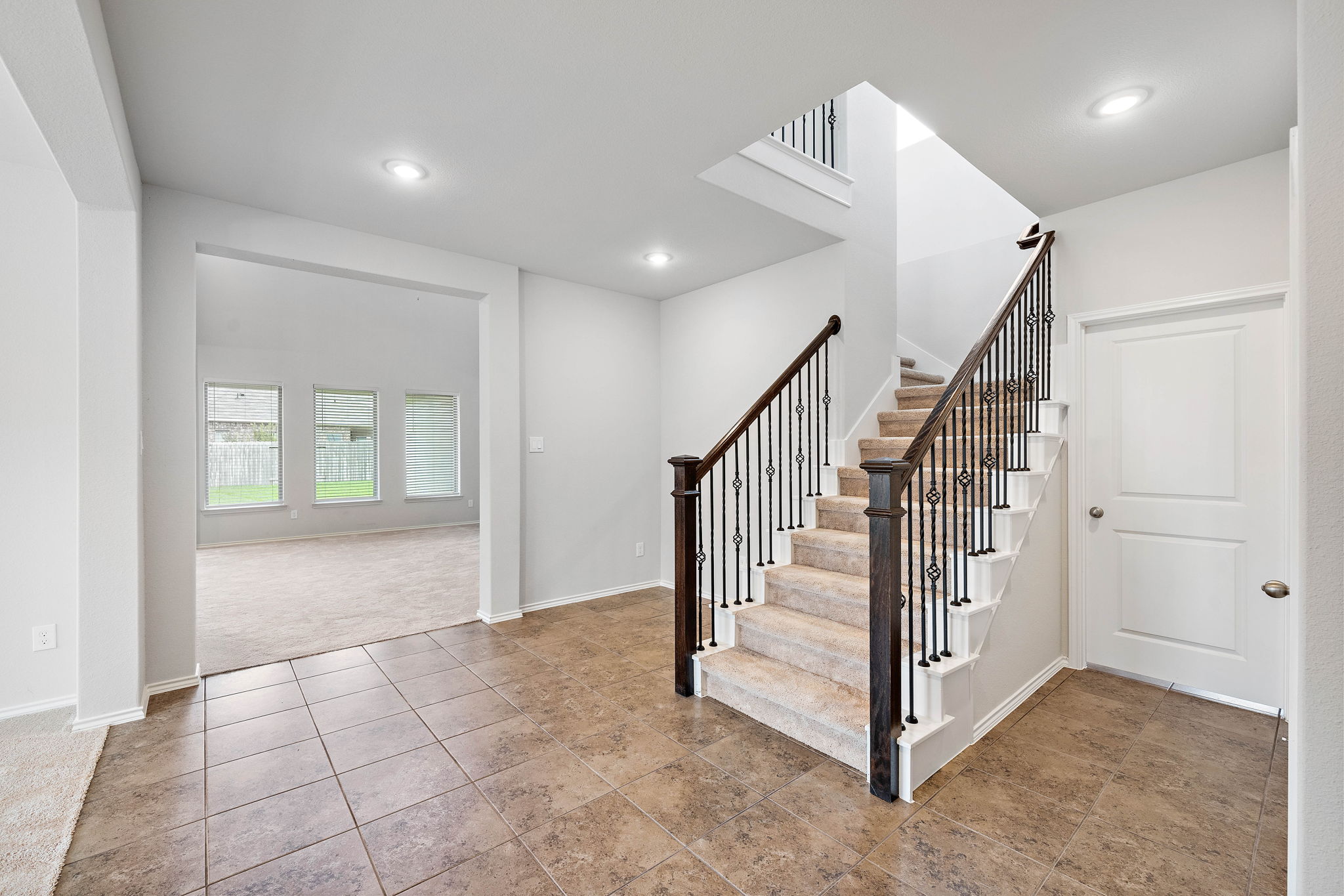 Strata Visuals-8706 Sunbury (Extra)-1