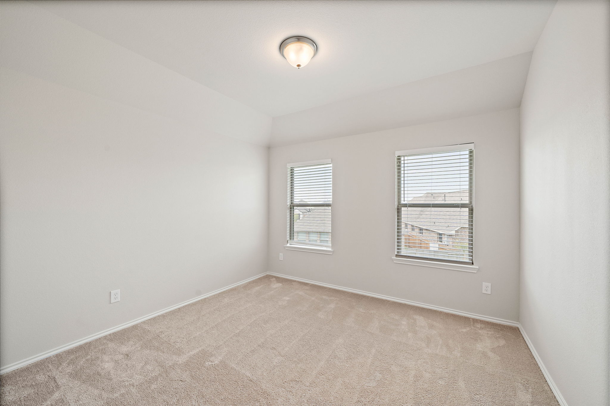 Strata Visuals-8706 Sunbury Oak-18