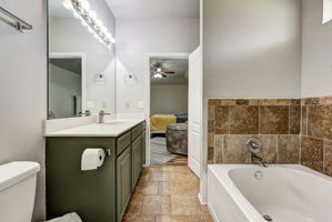  Photo 31