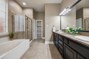 8709Herns_018