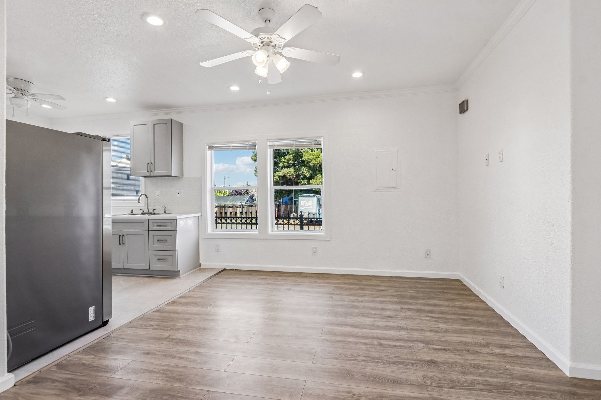 37th St-S1607-012.jpg