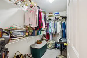 Trevino Ter-S2101-022.jpg