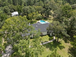  Photo 0
