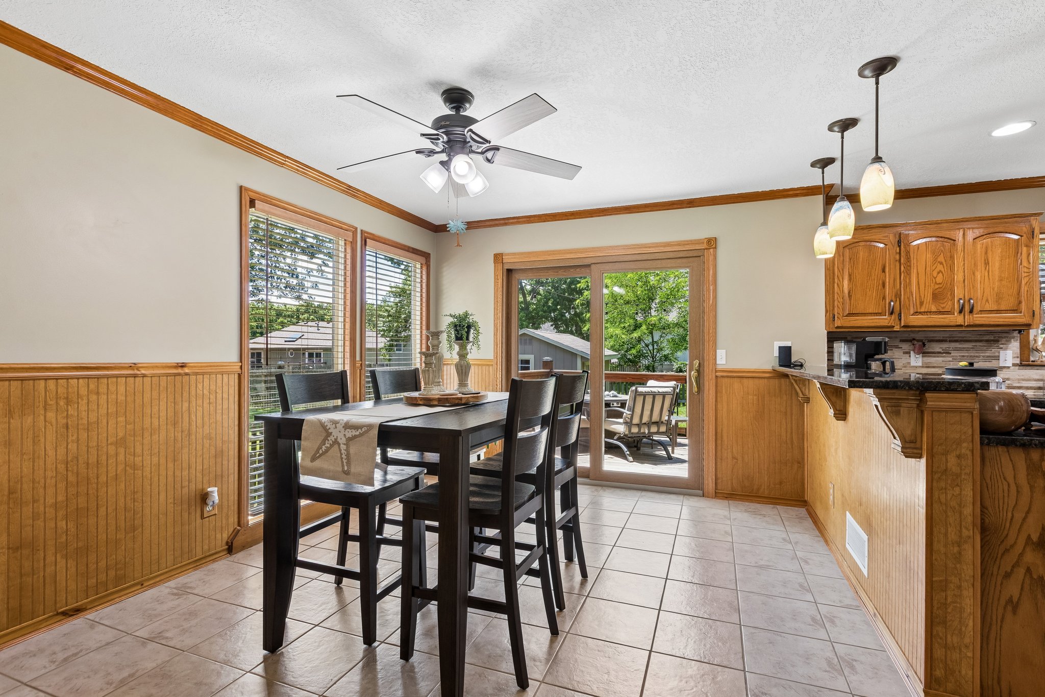 8712 NE Lathrop Dr_012.jpg