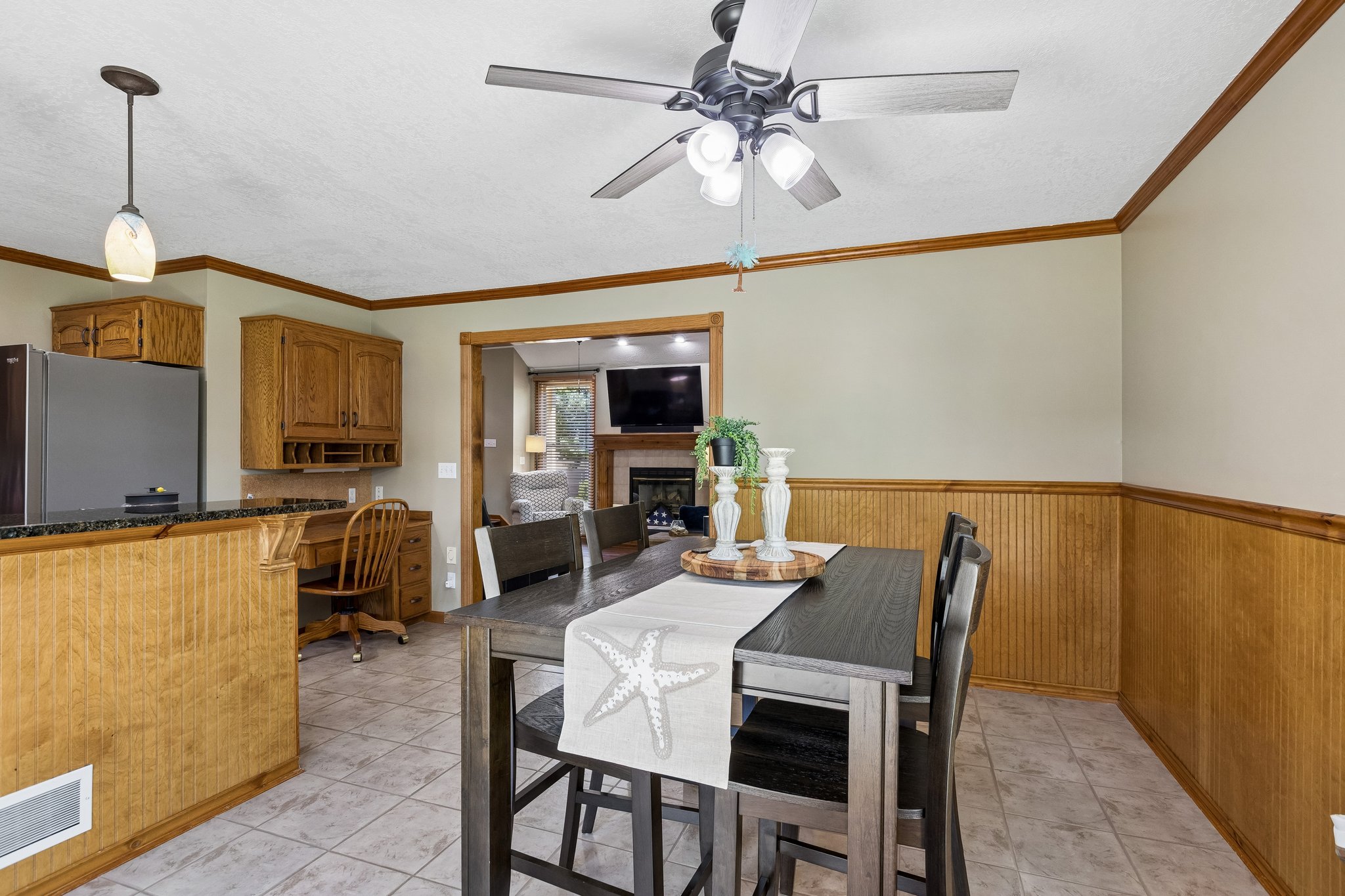 8712 NE Lathrop Dr_013.jpg