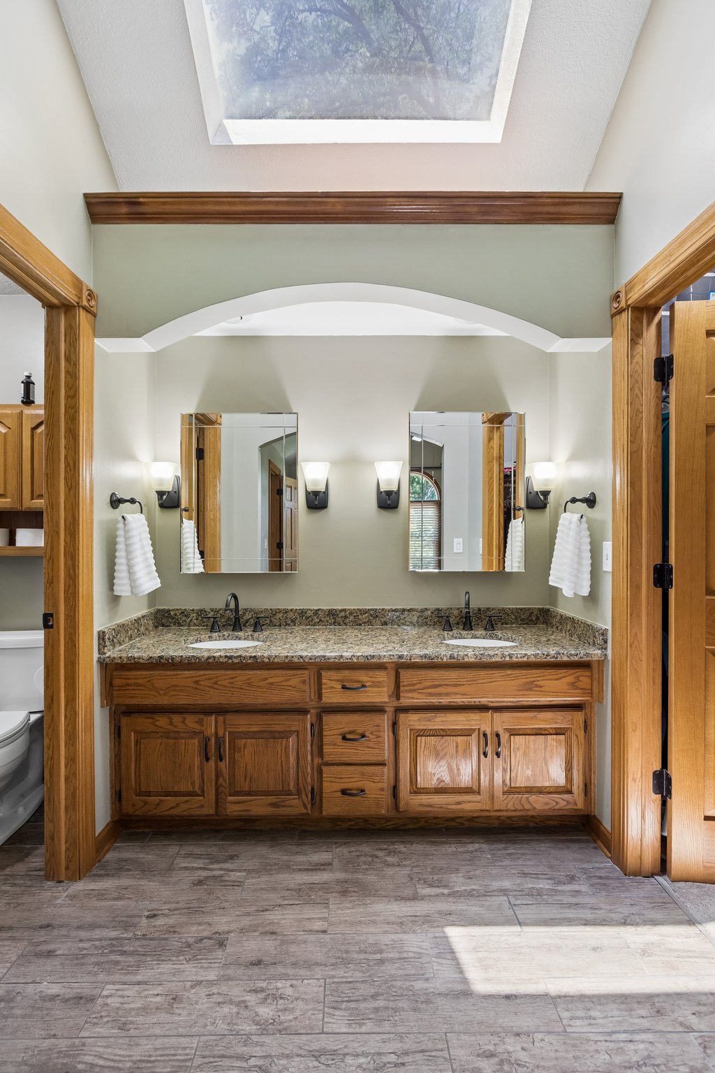 8712 NE Lathrop Dr_024.jpg