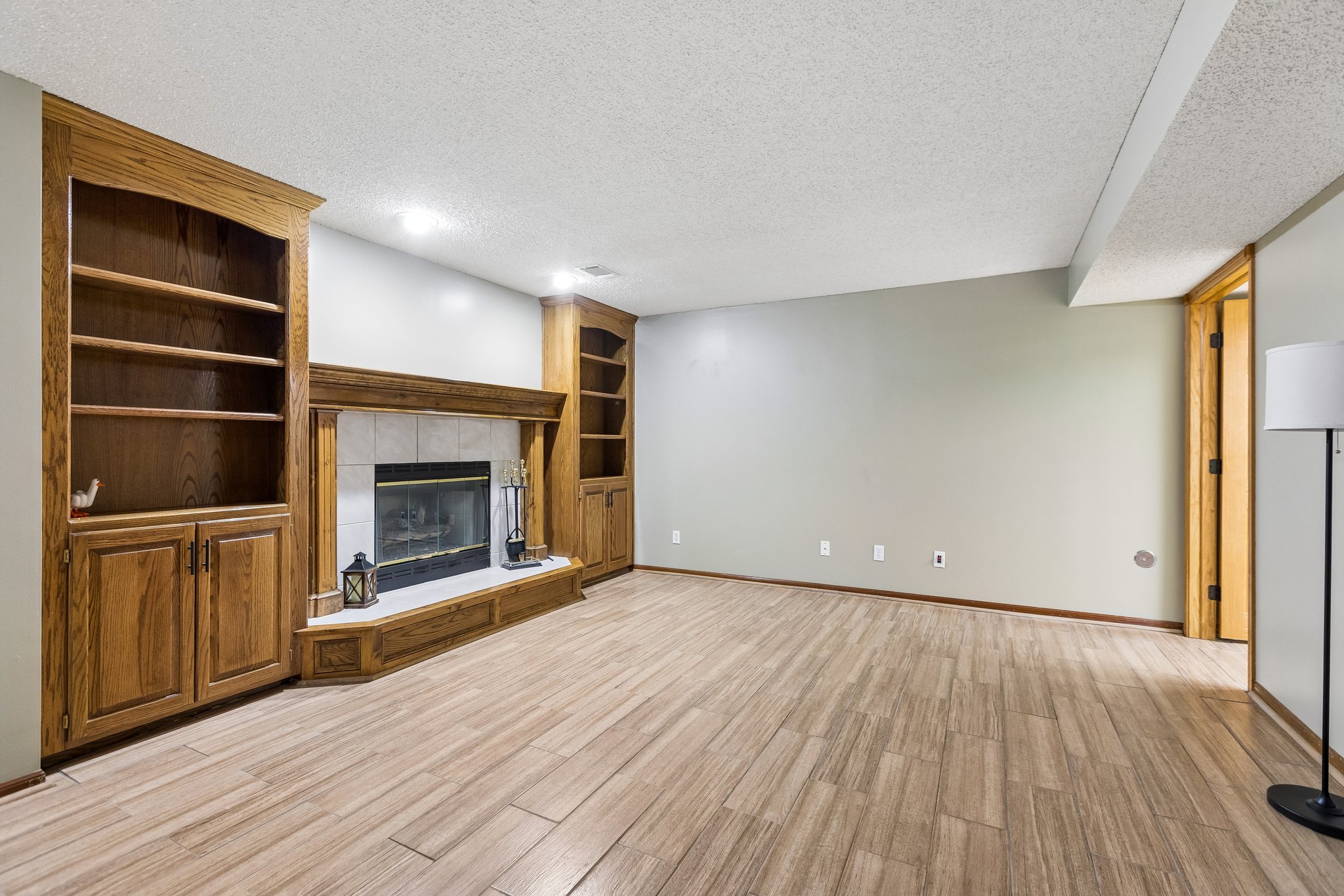8712 NE Lathrop Dr_030.jpg