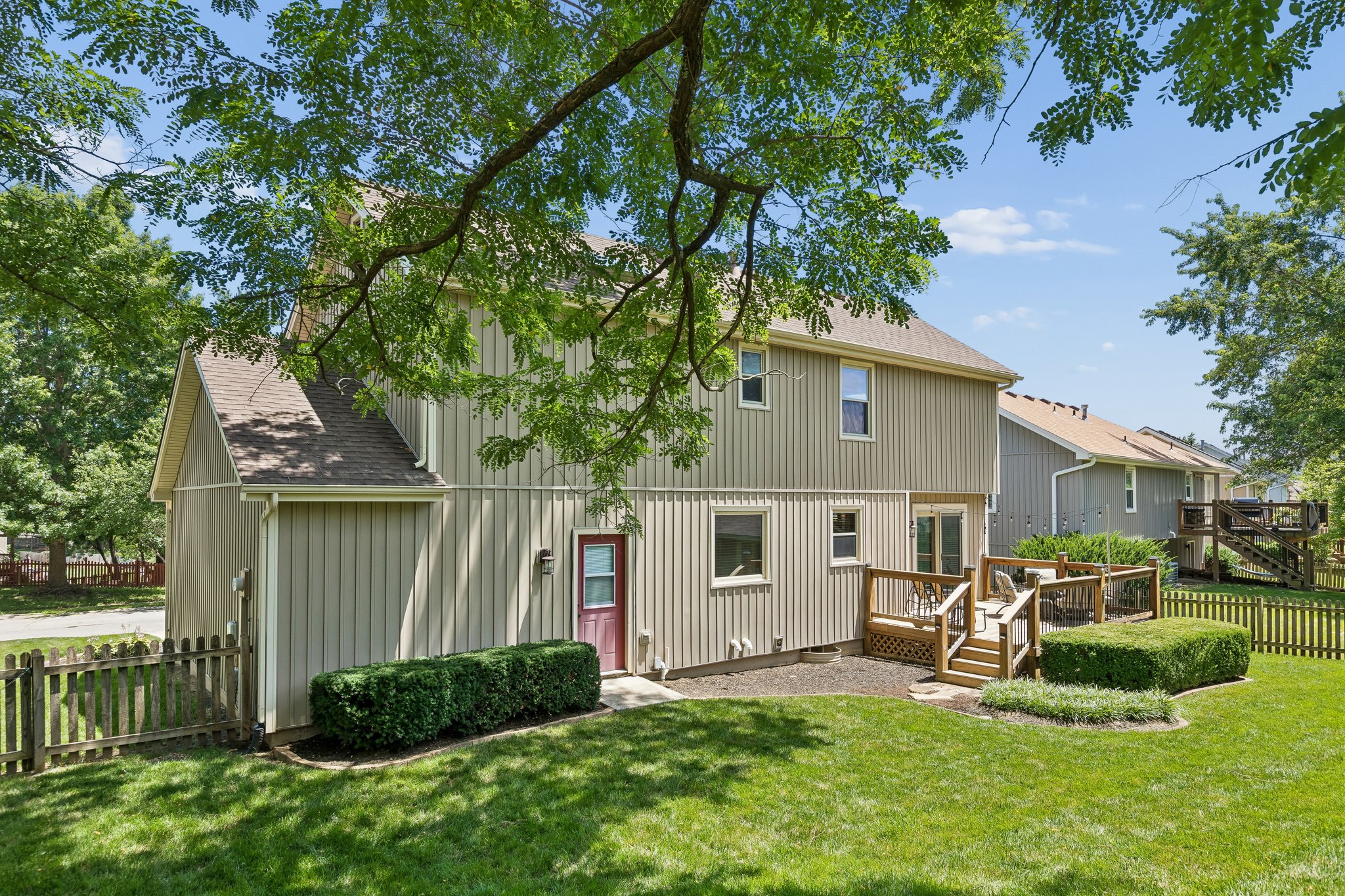 8712 NE Lathrop Dr_037.jpg
